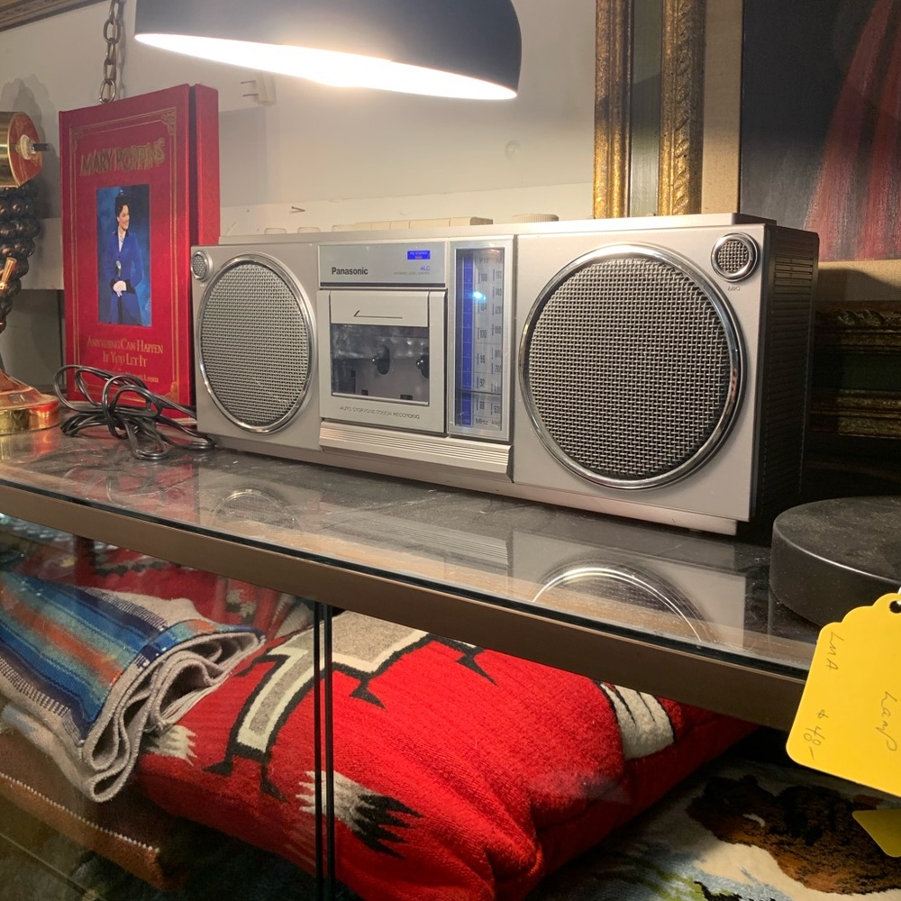 Meet your Posher, Sam